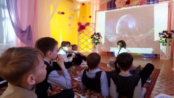«День Космонавтики в Доме детского творчества»